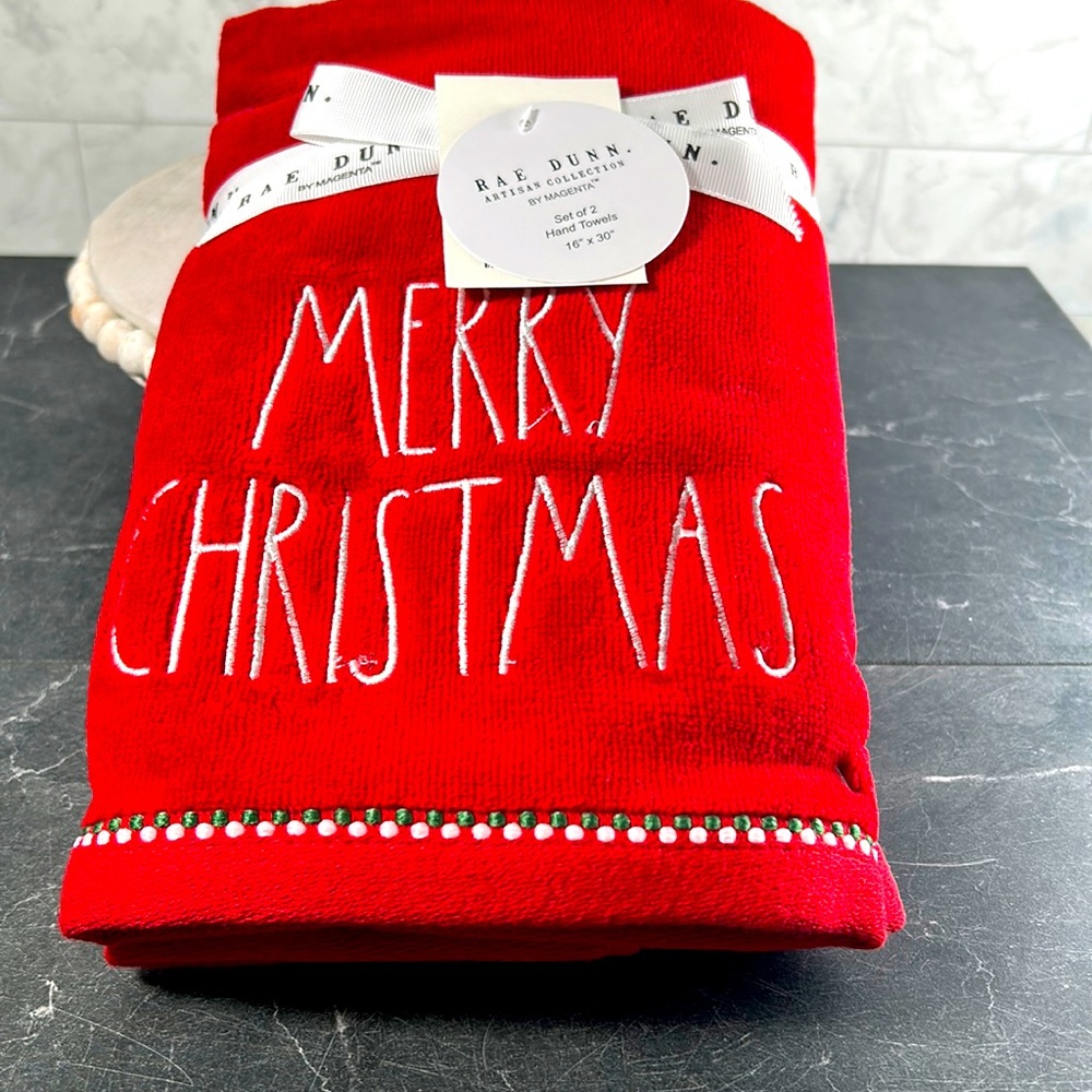 COPY - NWT rae dunn “Merry Christmas “ hand towels . Set of 2 the size is 16x30